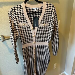 Fashion Nova Black and Cream Houndstooth Dress